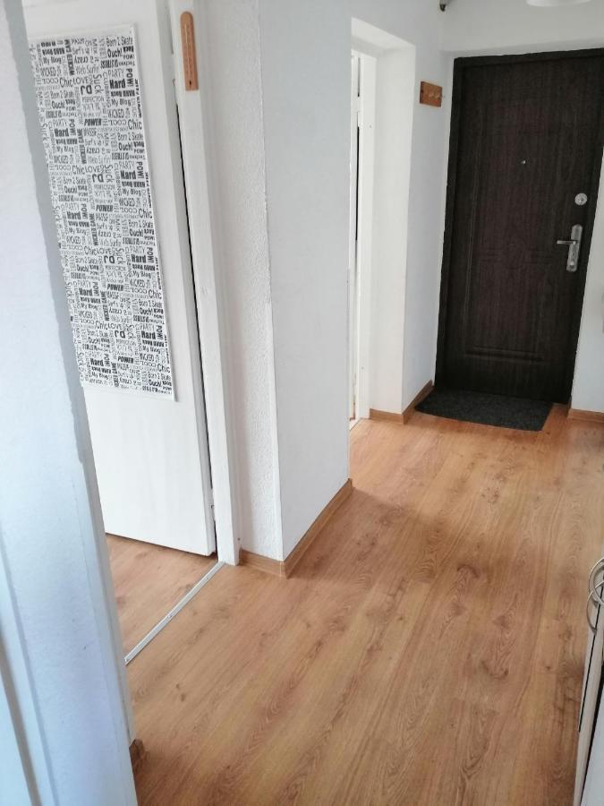 Wygodny Apartament Blisko Morza Lokciowe Exterior foto