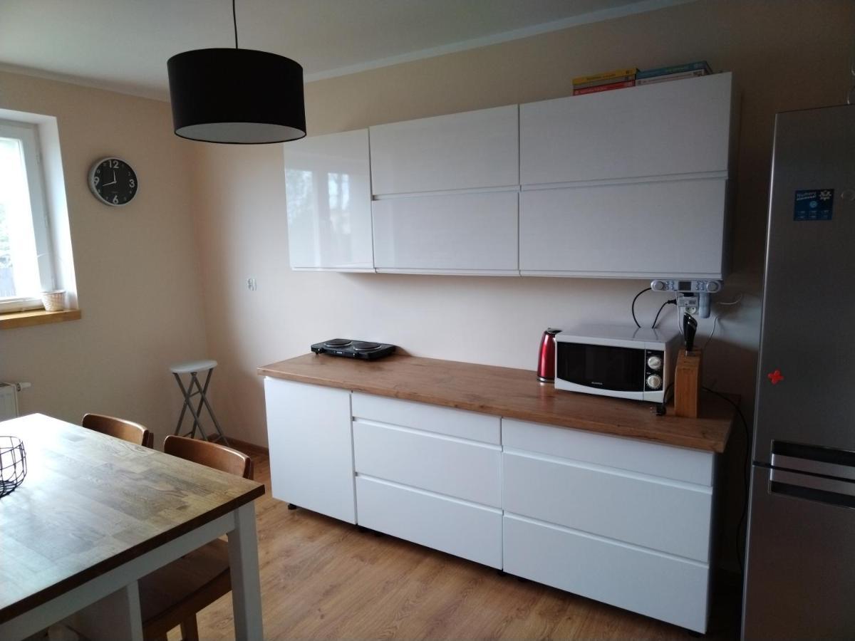 Wygodny Apartament Blisko Morza Lokciowe Exterior foto